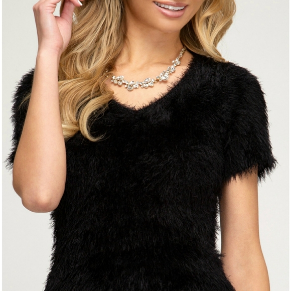 Sweaters - Sweater Furry Soft Pullover Top Black NWT Medium